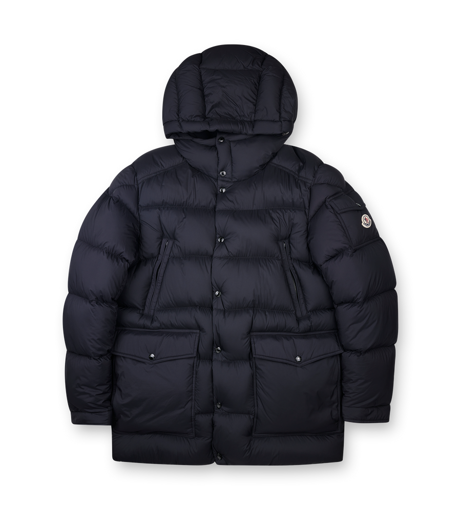 Moncler Bretagne Hooded Short Down Jacket in Black