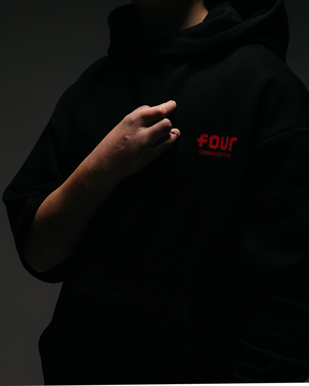 COBRA ONE-SLEEVE