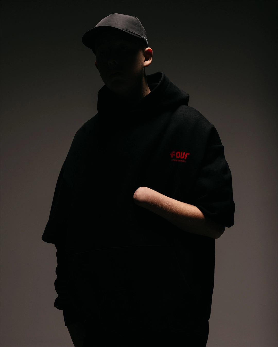 COBRA ONE-SLEEVE