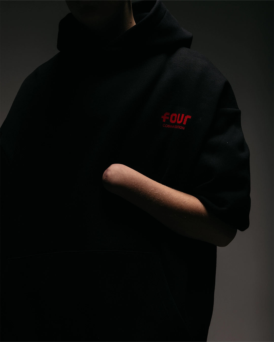 COBRA ONE-SLEEVE