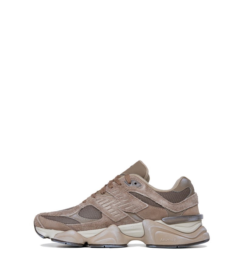 9060 Suede Sneaker Mushroom - 10
