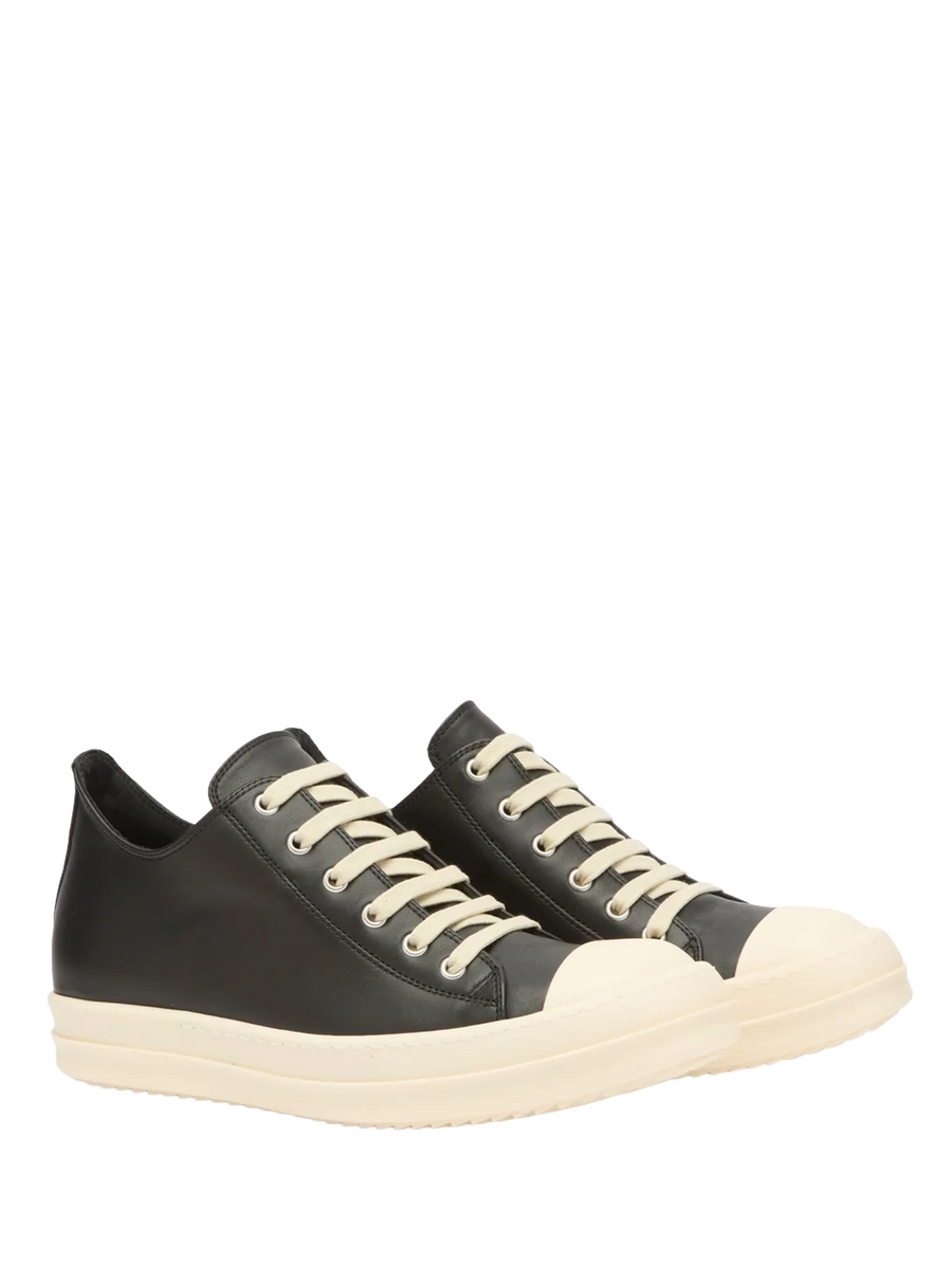 Low Sneakers in Zwart