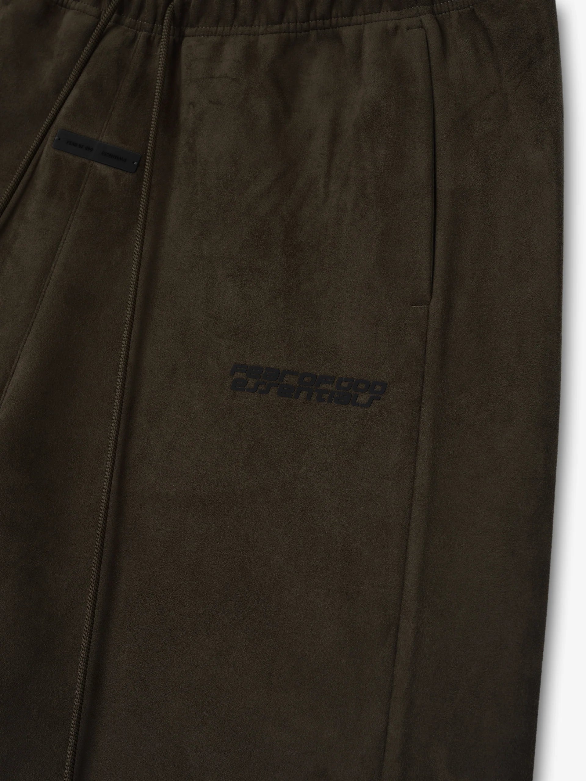 Fear of God Essentials Relaxed Sweatshort in Brown