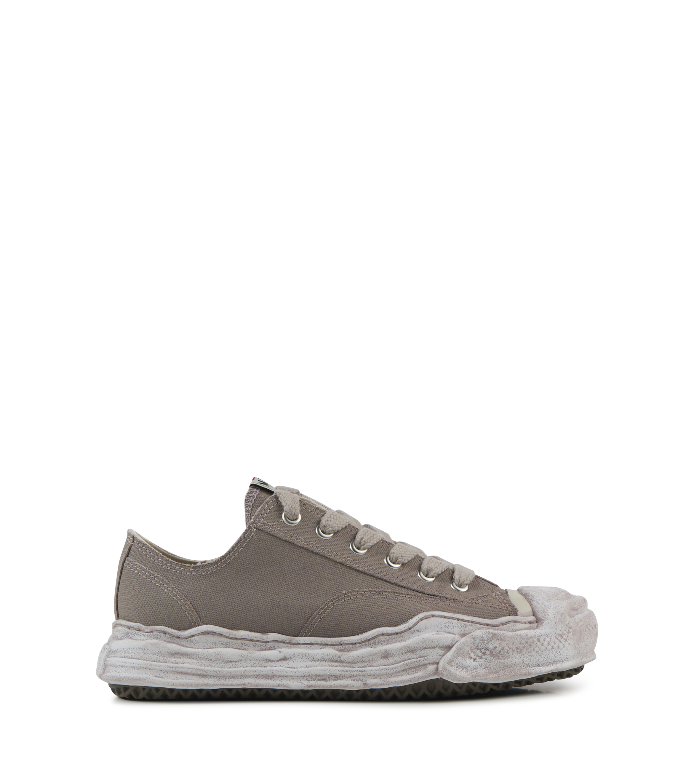 Hank Garment Dyed Low Top Sneaker Grey