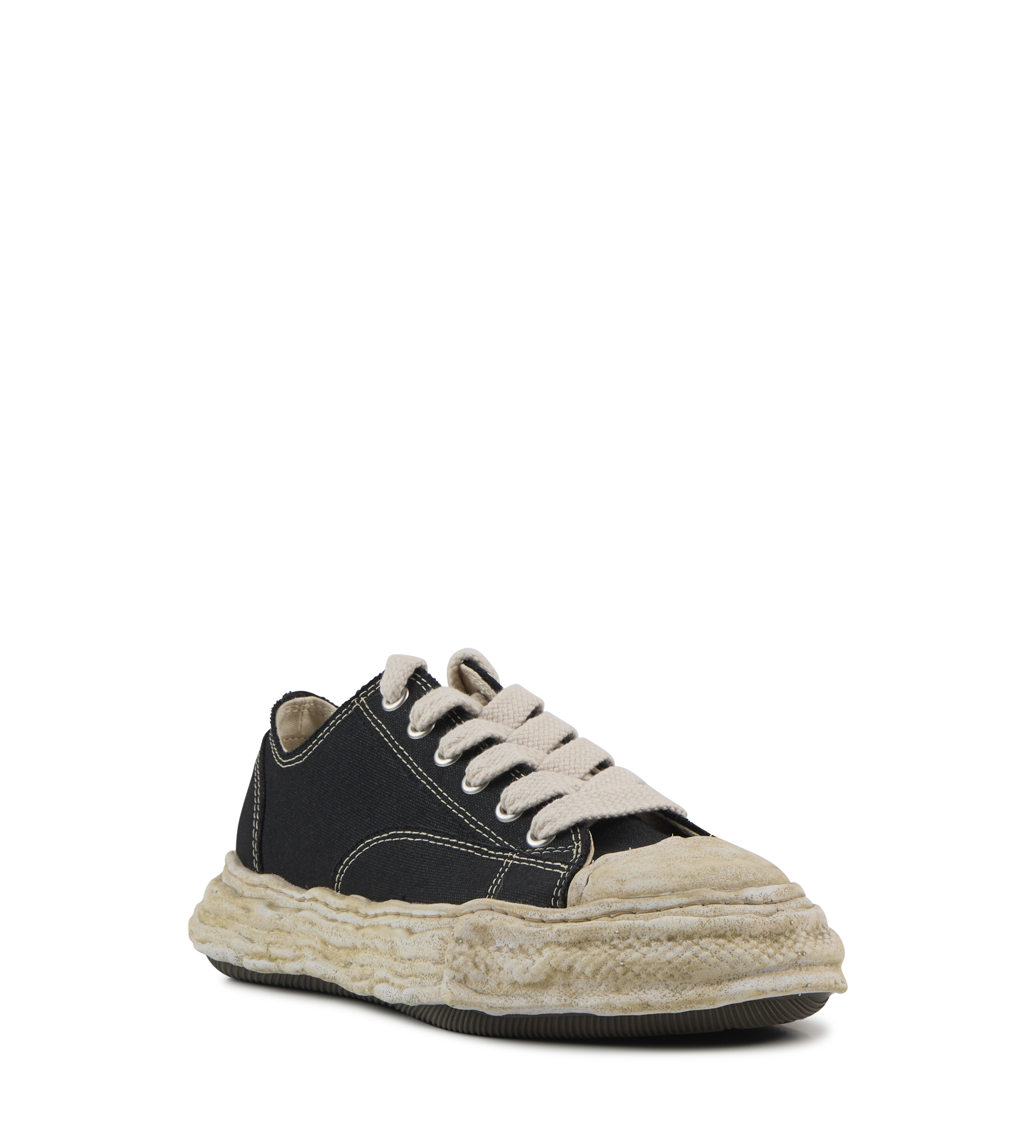 Peterson Garment Dyed Low Top Sneaker Black