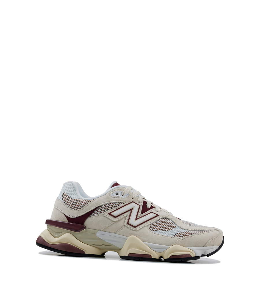 9060 Sneakers in Linen/Monarch Burgundy