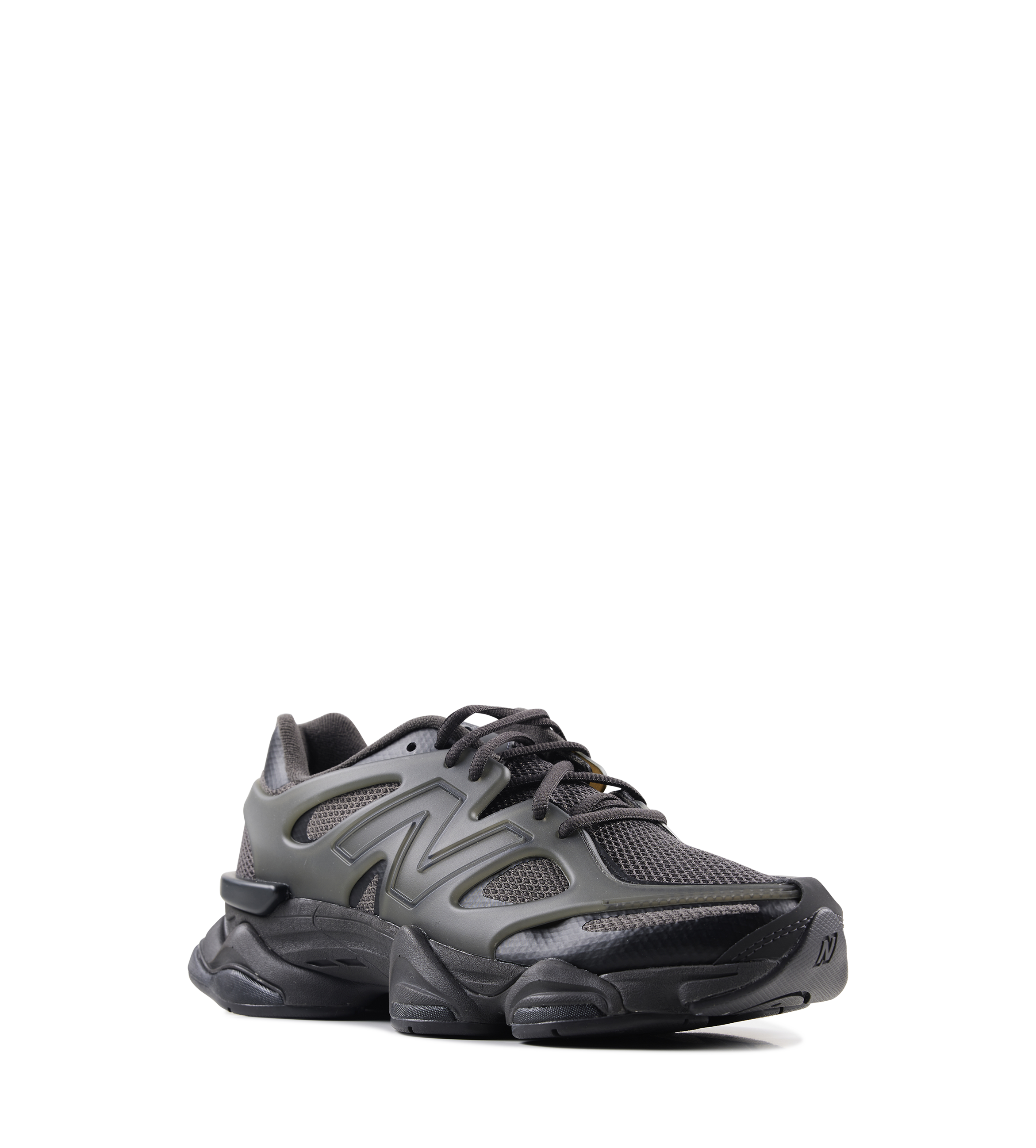9060 X Sneakers in Cement/Black
