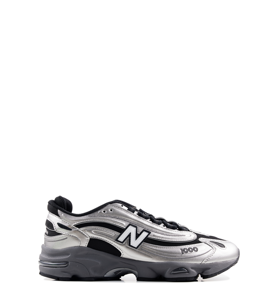 1000 Sneakers in Silver / Green