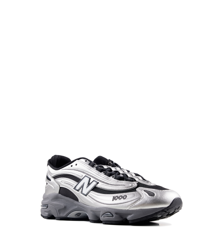1000 Sneakers in Silver / Green