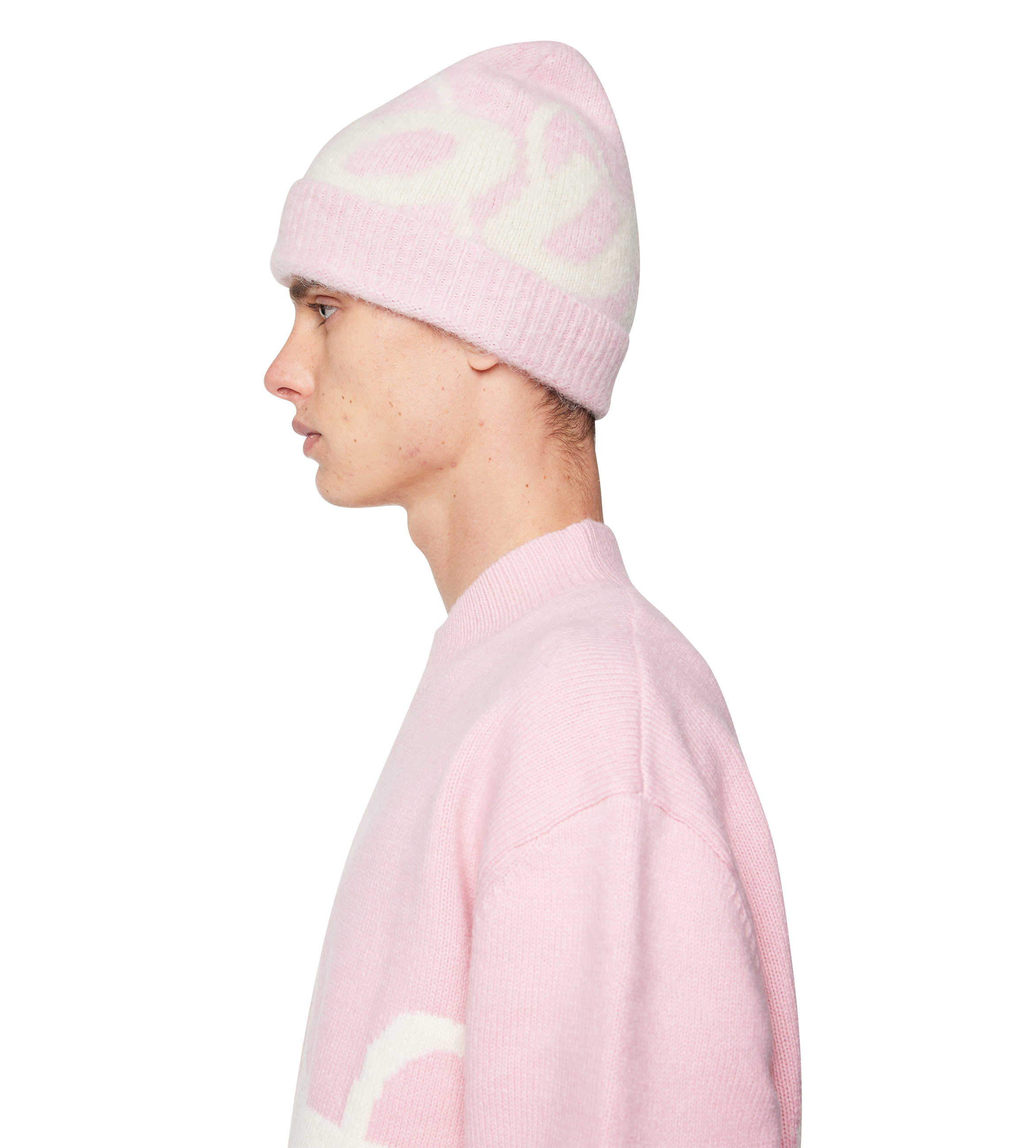 Big Circles Fluffy Beanie Soft Pink