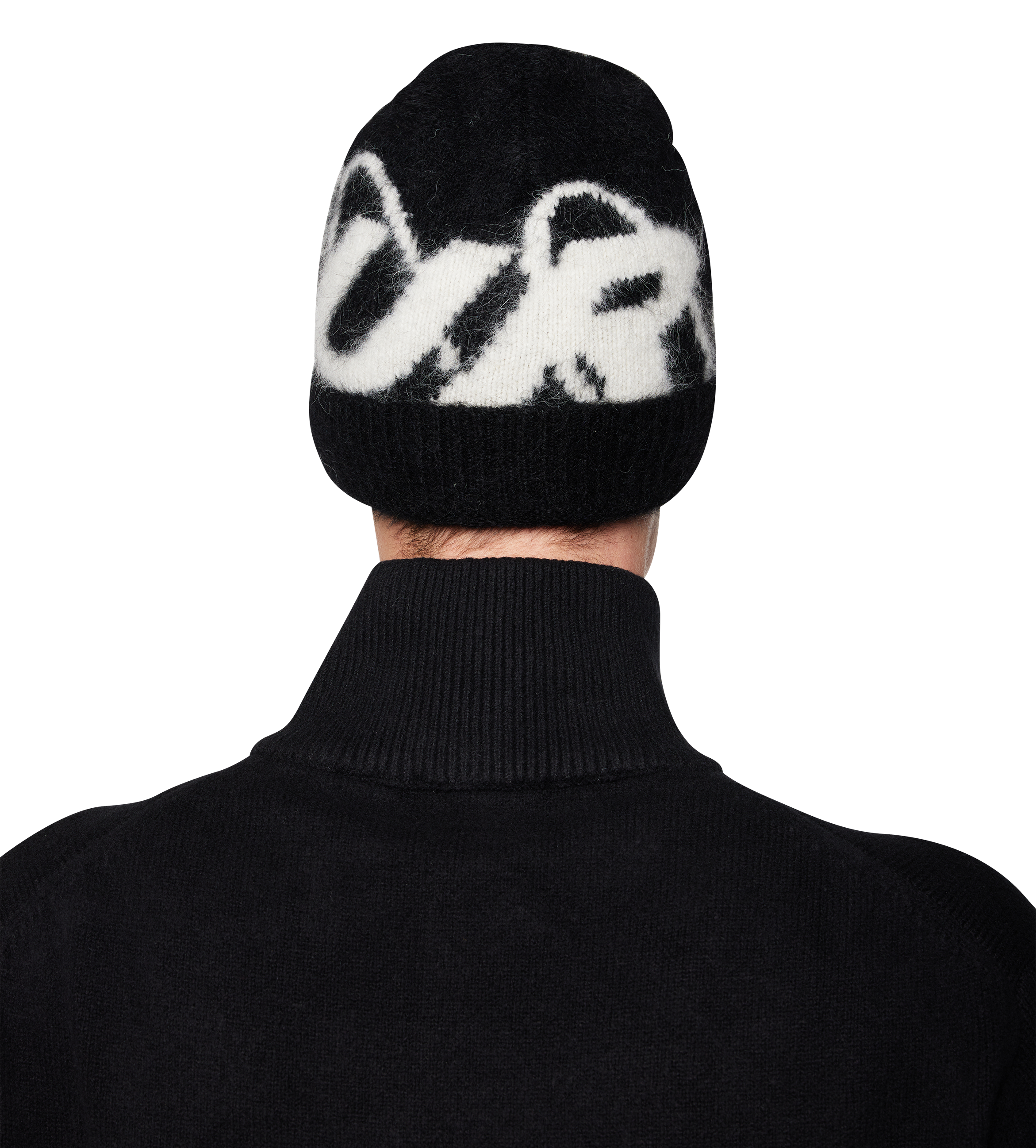 Big Circles Fluffy Beanie Black