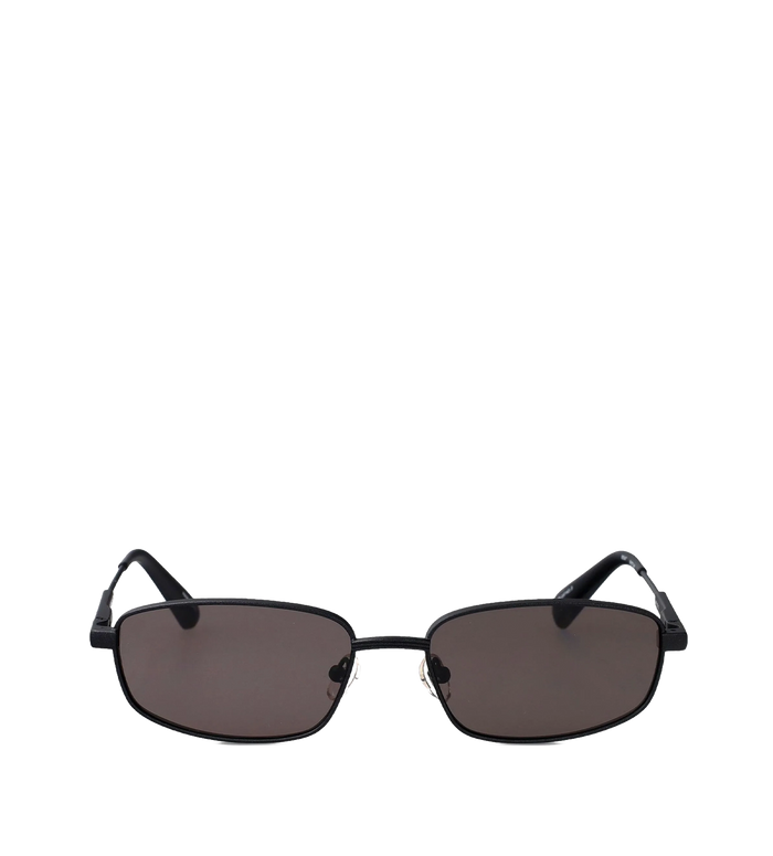 Sera Rectangle Frame Sunglasses in Black