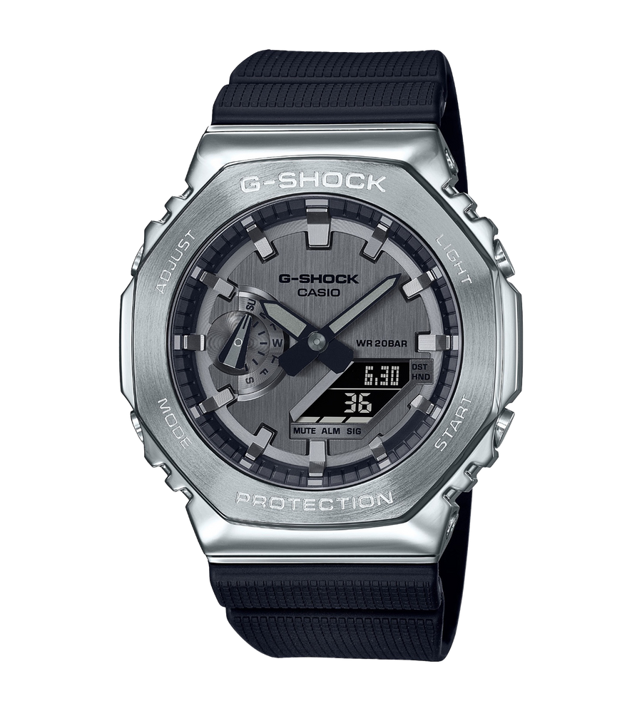 G-SHOCK GM-2100-1AER in Navy