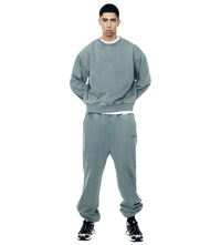 Circles Crewneck Washed Green