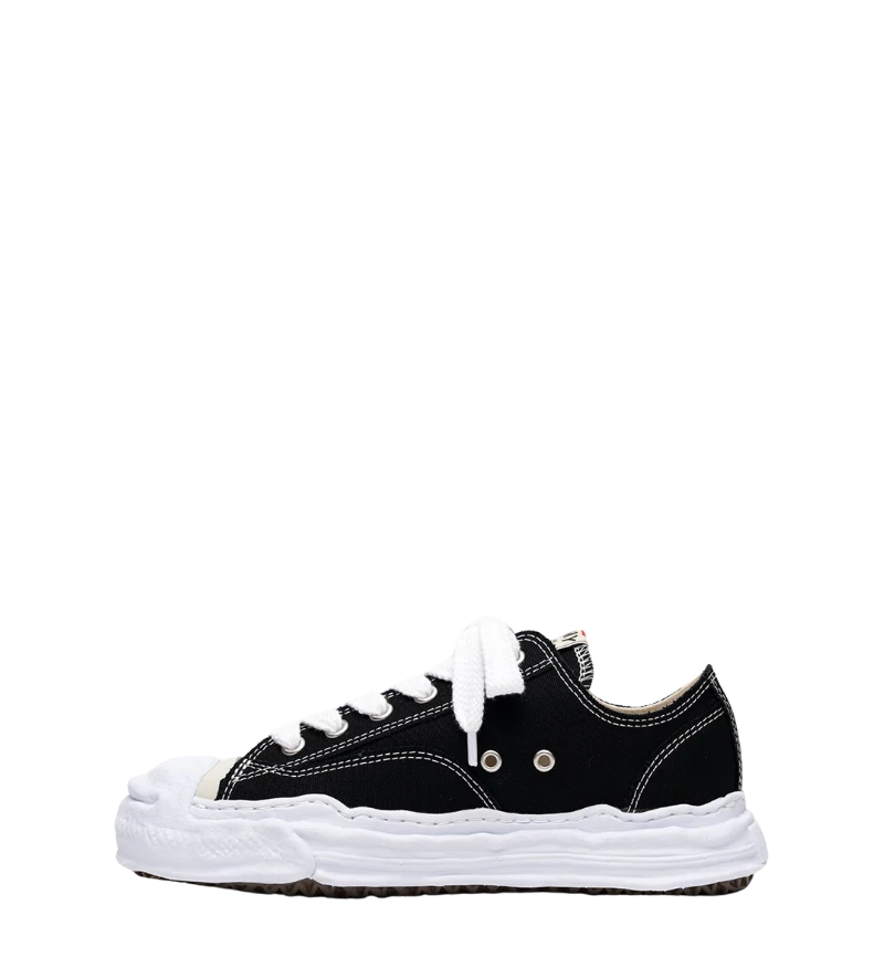 Hank OG Sole Canvas Low-top Sneakers Black