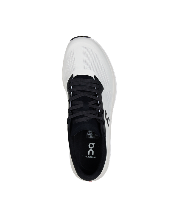 On Running Cloudzone in Ice/Black
