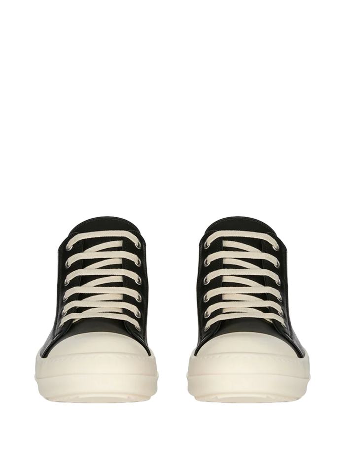 Low Sneakers in Zwart