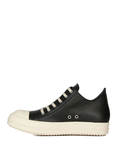 Low Sneakers in Zwart