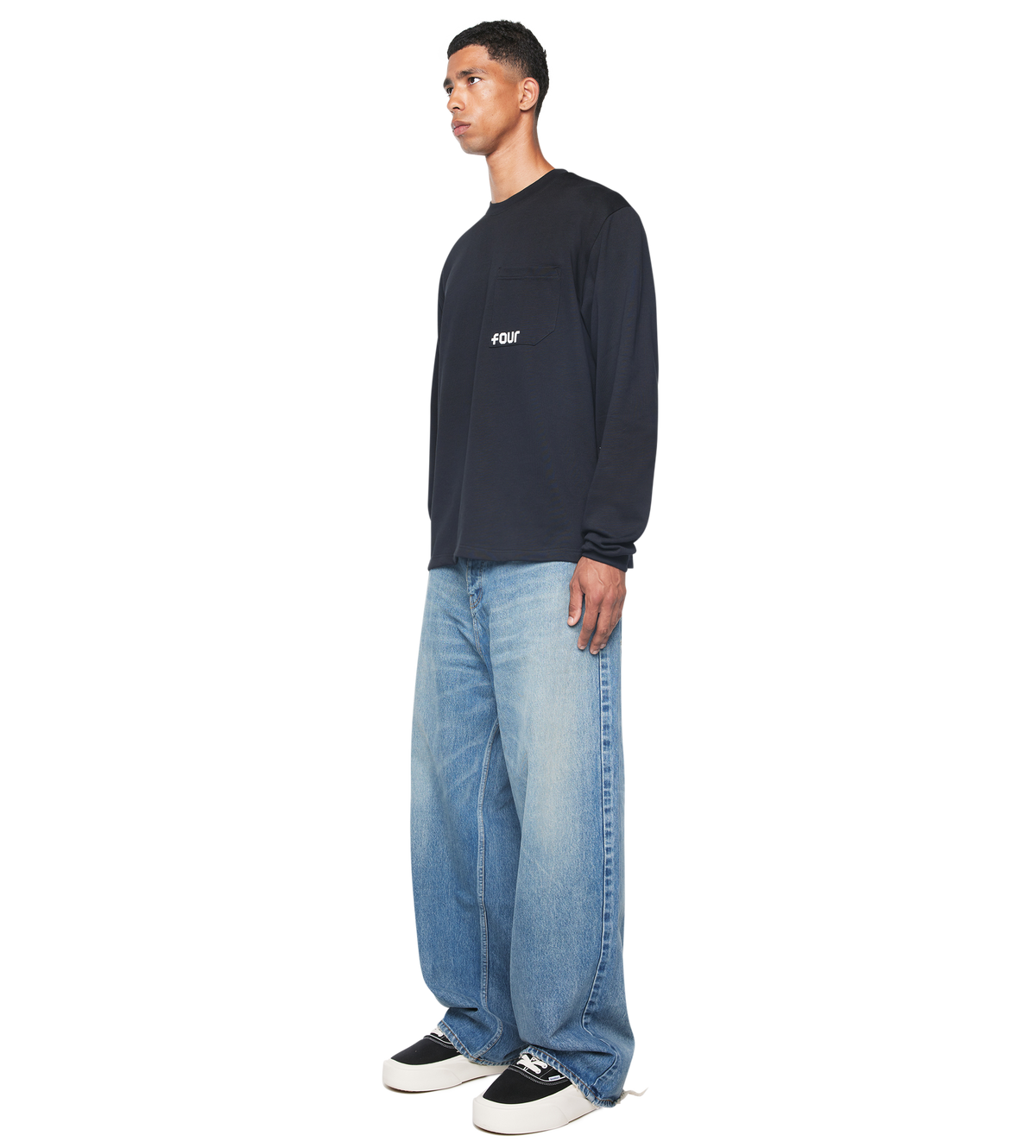 Logo Longsleeve Pocket T-shirt Black