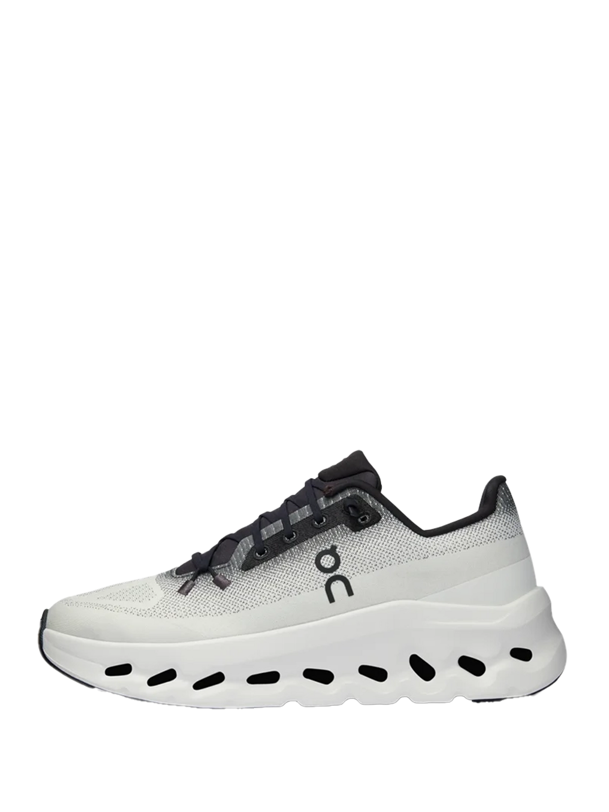 Cloudtilt M Black // Ivory