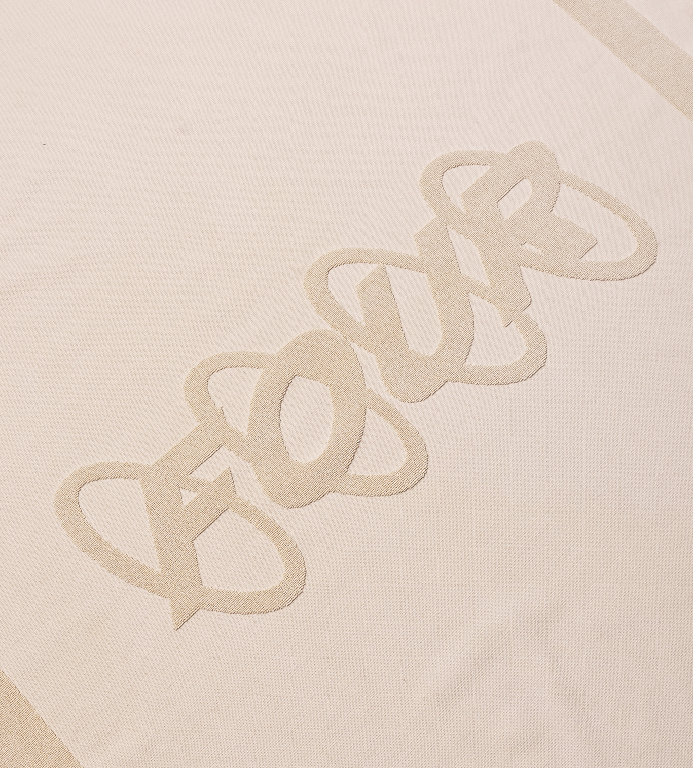 SD Circles Logo Beach Towel Silver Birch