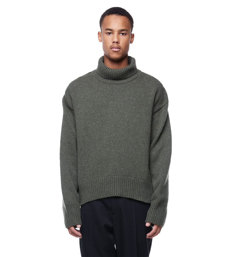 Oversized Turtleneck Military Green
