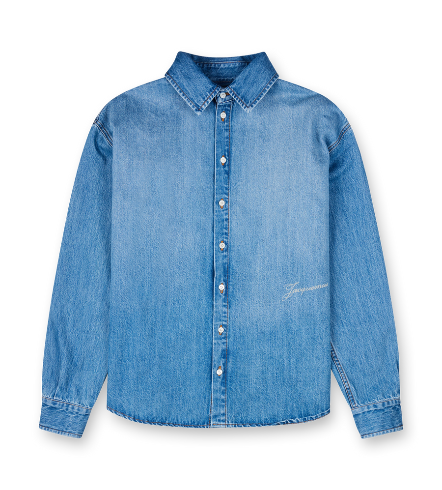 Jacquemus The Simon de-Nîmes Denim Shirt in Blue/Tabac
