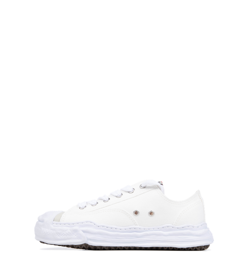 Hank OG Sole Canvas Low-Top Sneaker in White