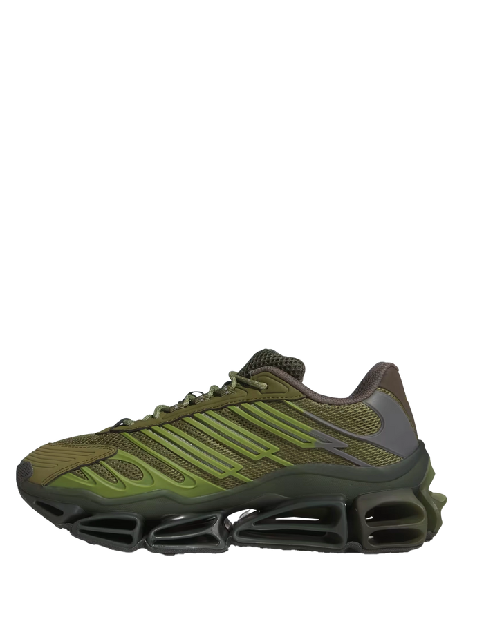 Megaride AG in Dust Green // Shadow Olive // Core Black
