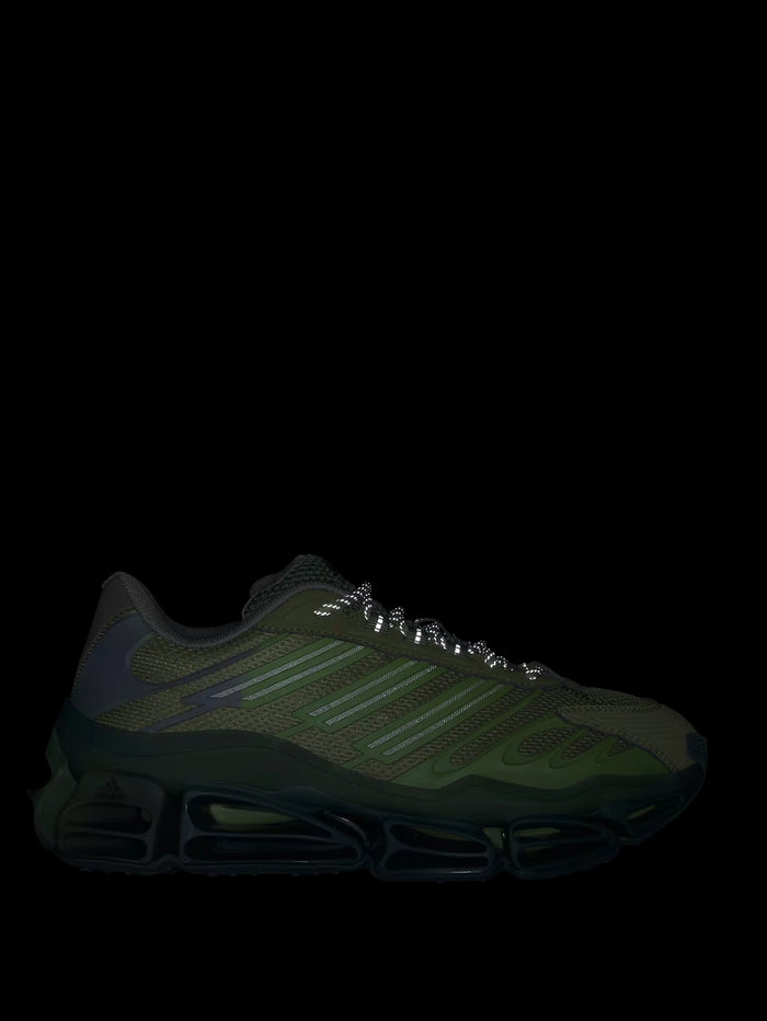Megaride AG in Dust Green // Shadow Olive // Core Black
