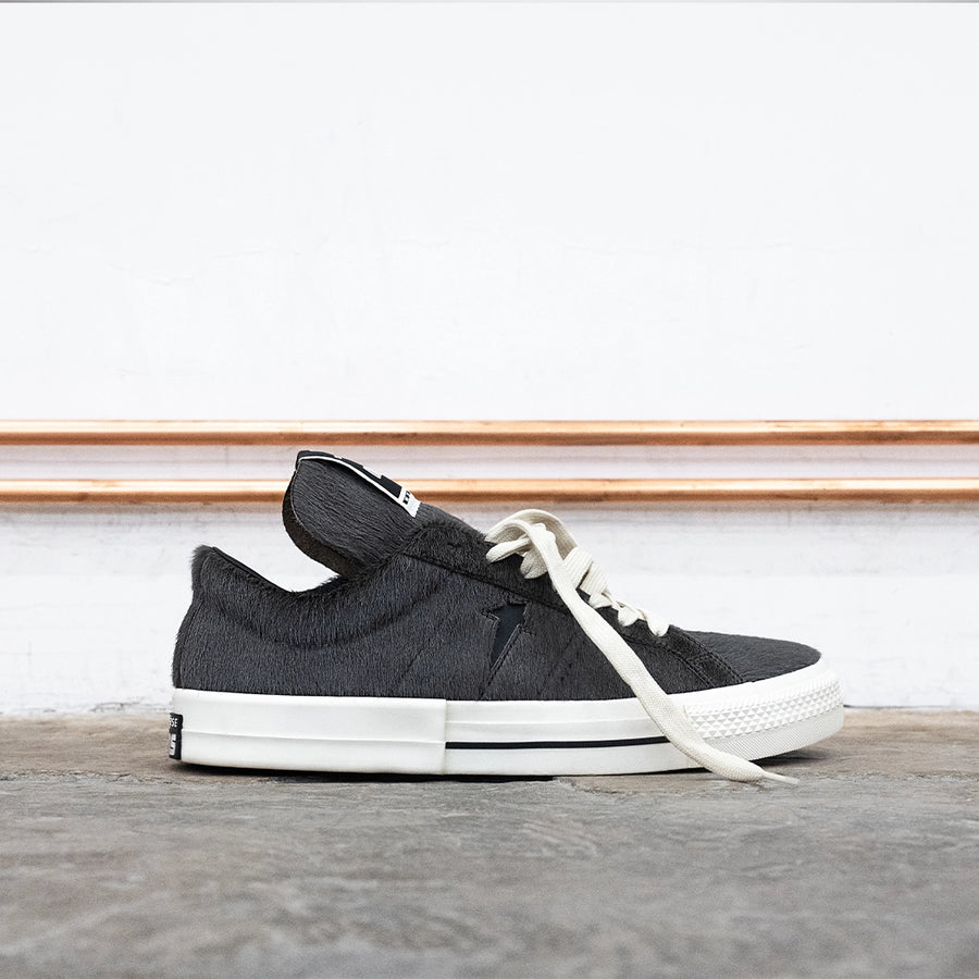 UGG x Sacai Loafer in Black – FOUR Amsterdam UGG x Sacai Loafer in Black – FOUR Amsterdam