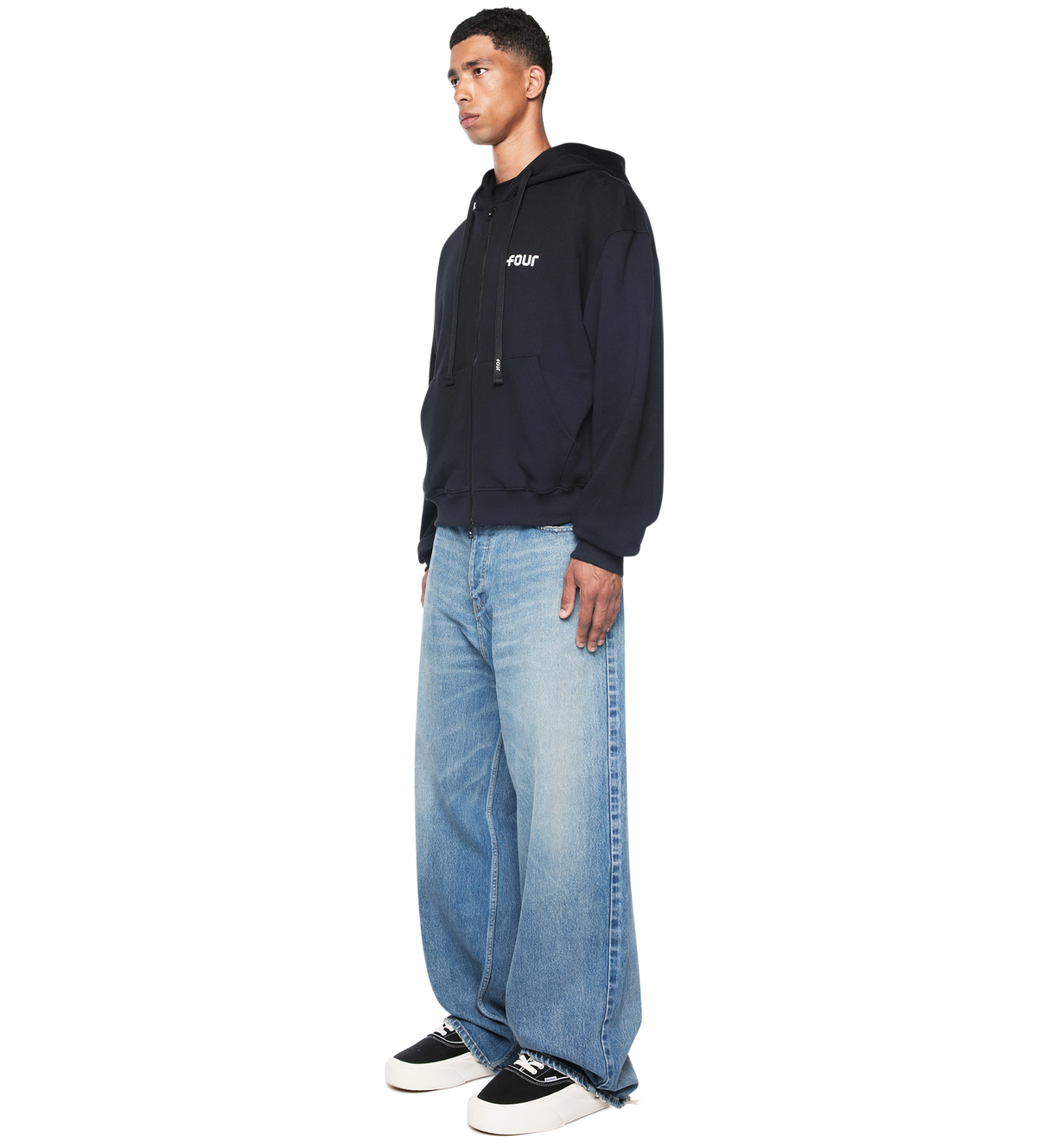 Logo Boxy Zip Up Hoodie Black