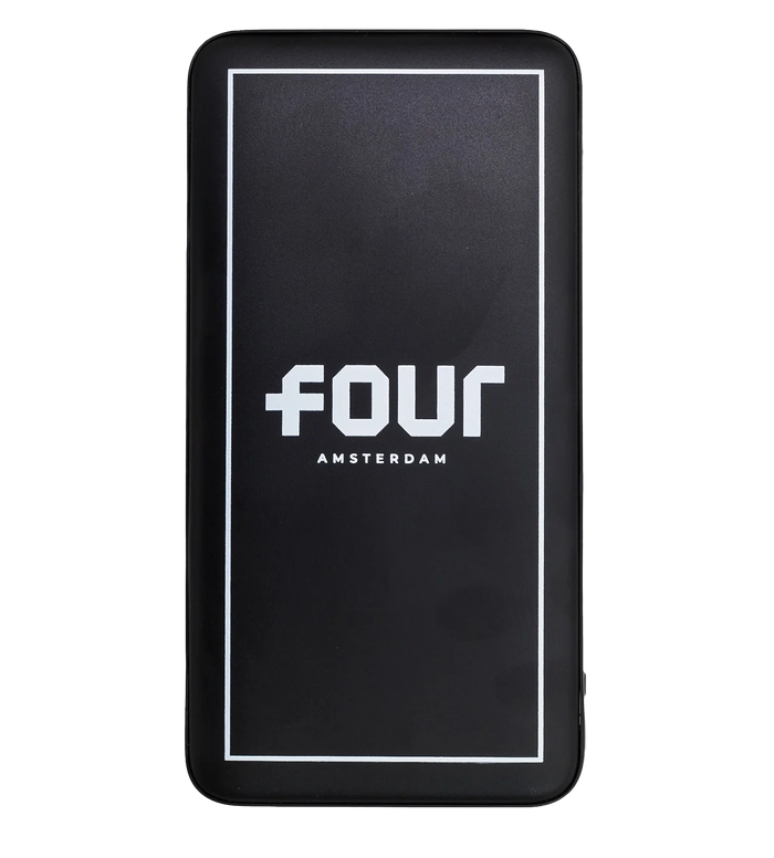 FOUR Powerbank