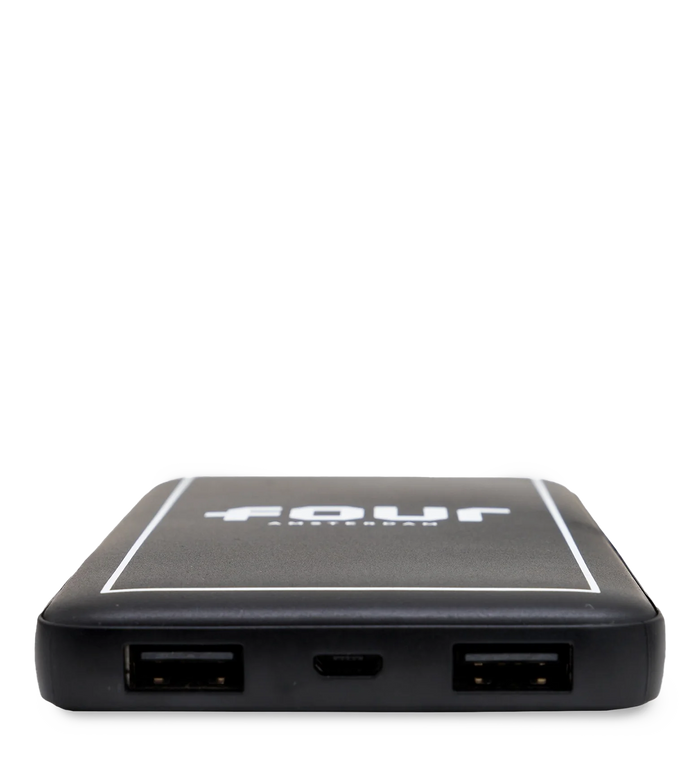 FOUR Powerbank